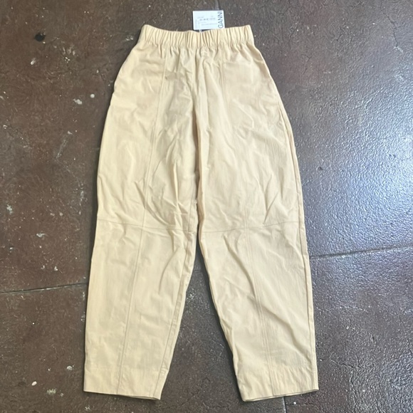 Ganni High-Waisted Pants - Picture 4 of 9